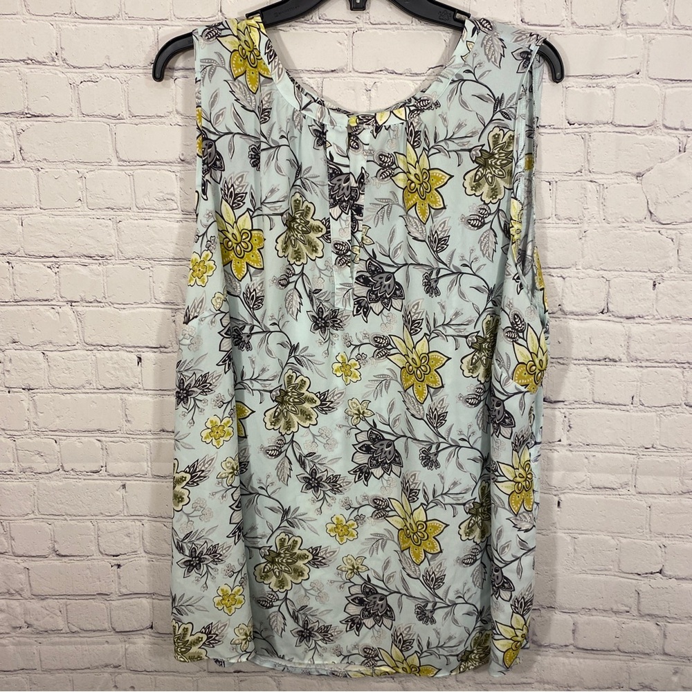Loft Plus Womens Shirt 20/22 Floral Print Sleeveless Keyhole Neck Pullover Flowy